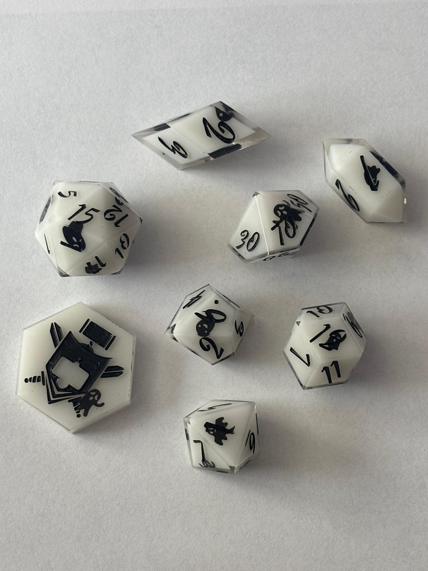 Spooky Ghosts 8 pc. Resin Dice Set (White)