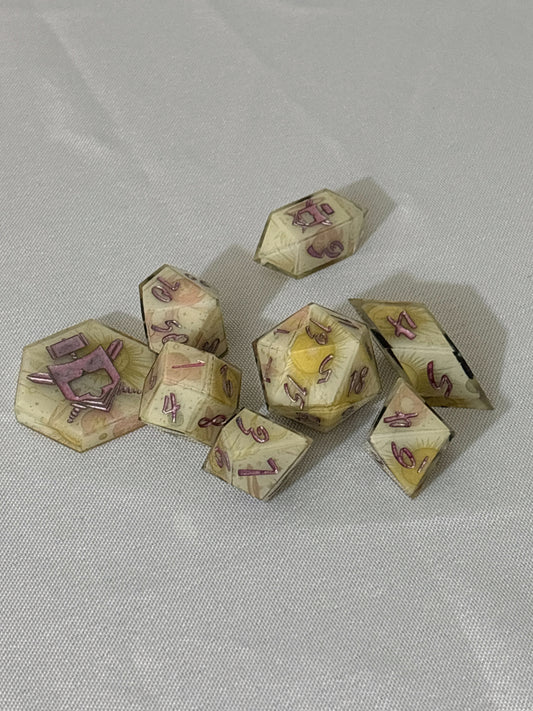 Estrella 8 Pc. Dice set