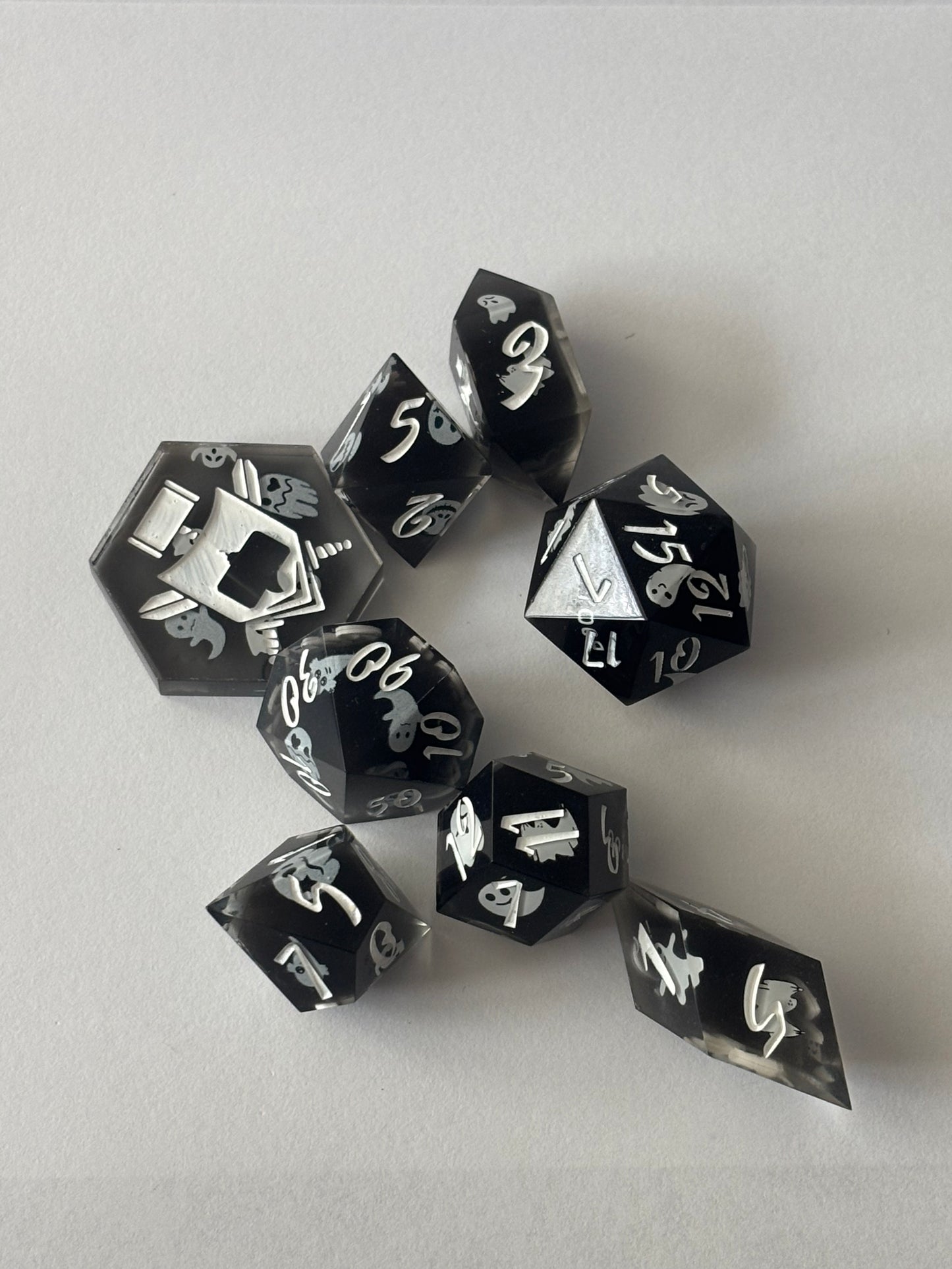 Spooky Ghosts 8 pc. Resin Dice Set (Black)