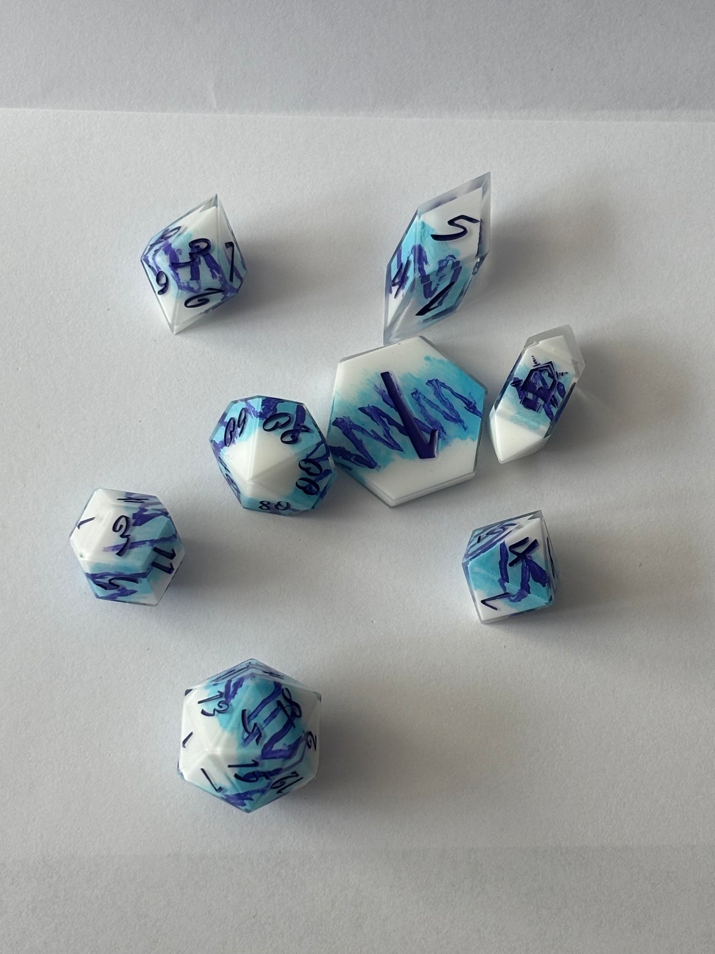 Jazz 8 pc. Resin Dice Set