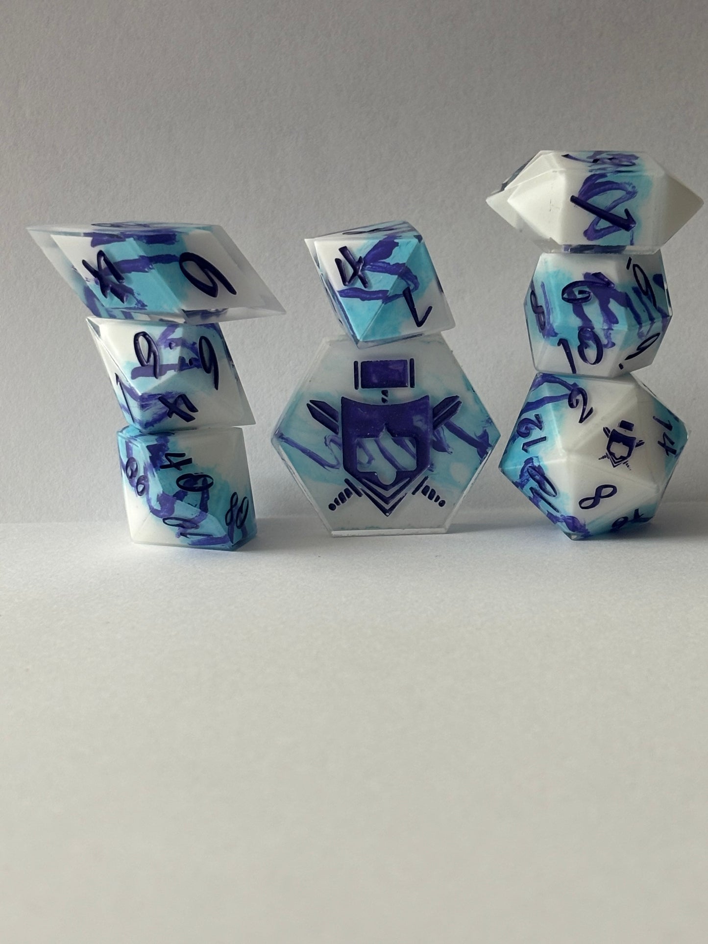 Jazz 8 pc. Resin Dice Set