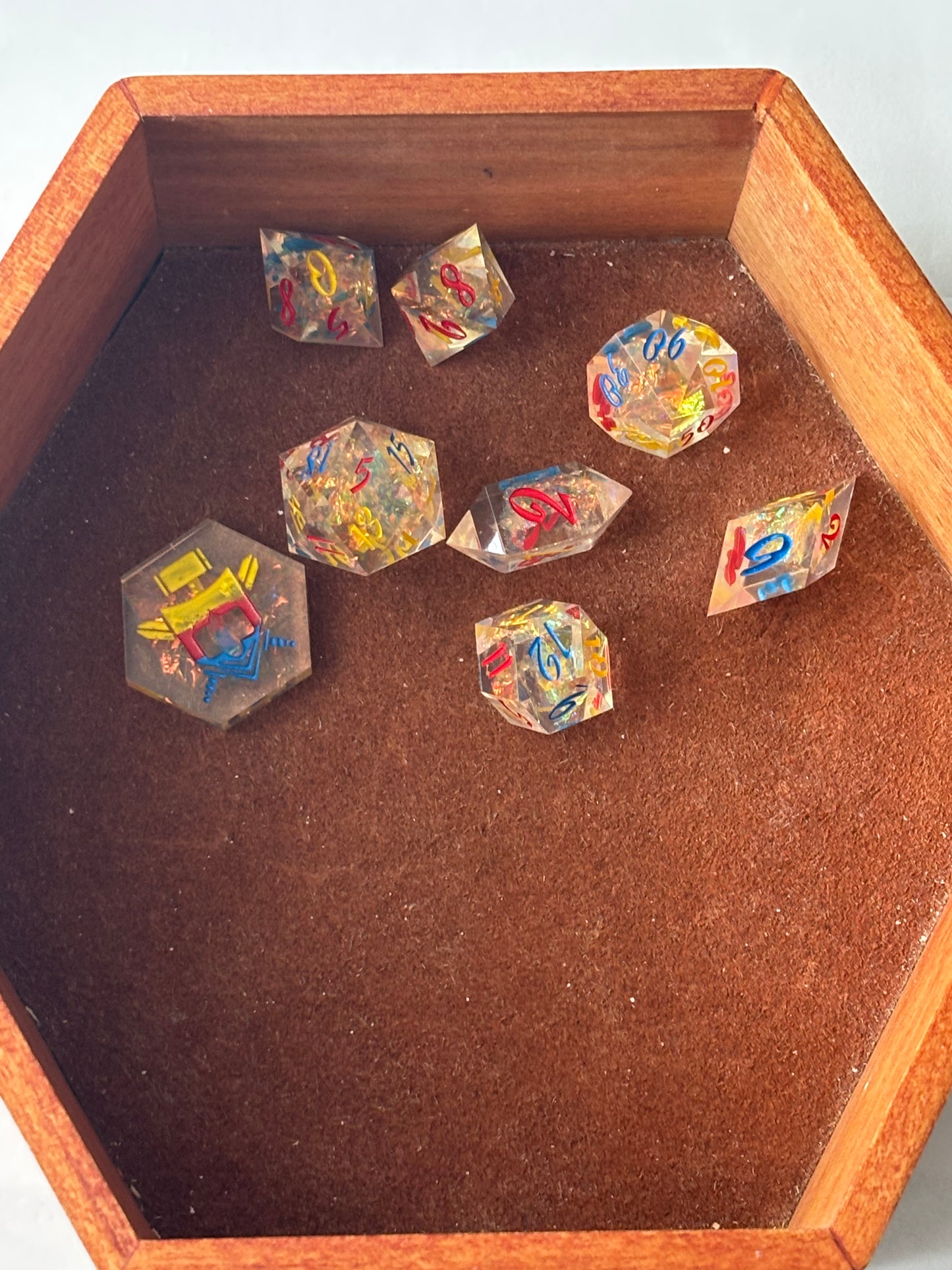 Primary 8 pc. Resin Dice Set