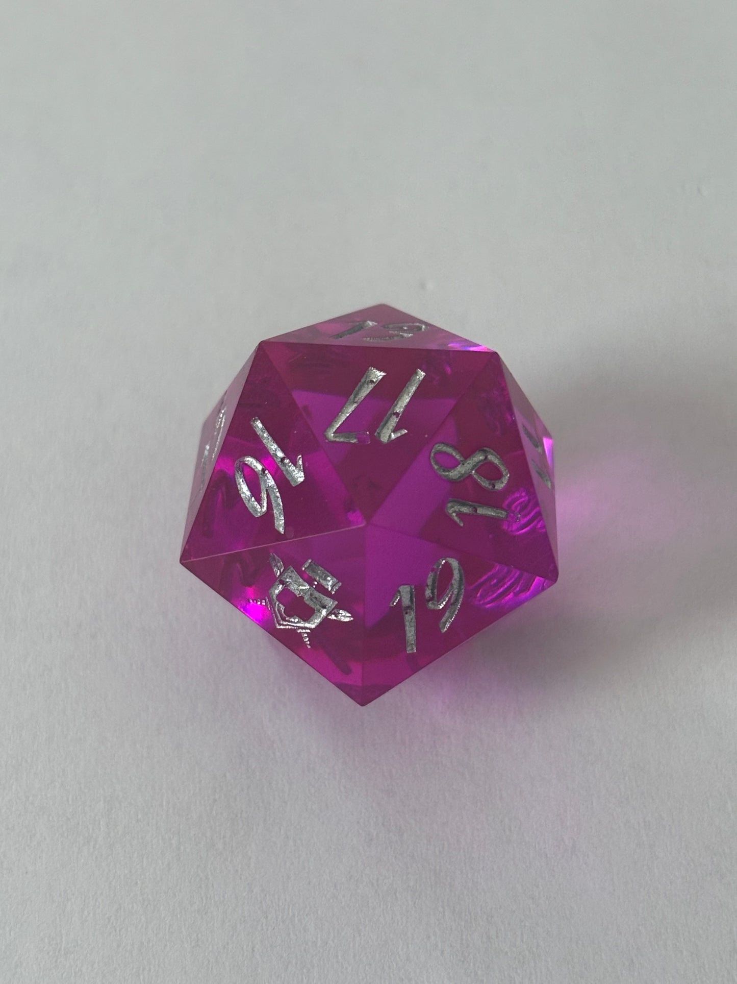 Spindown D20- Transparent Purple